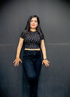 Suman Student Indian - escort in Dubai Photo 9 of 13