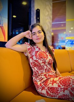 Suman Student Indian - escort in Dubai Photo 11 of 13