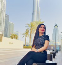 Suman Student Indian - puta in Dubai Photo 7 of 7