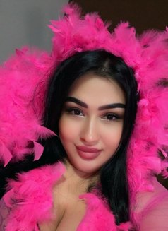 Sumaya - escort in Al Manama Photo 1 of 7
