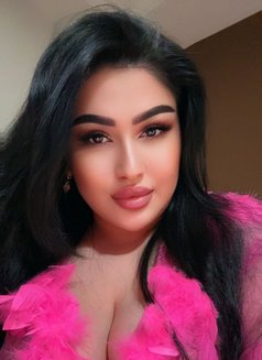 Sumaya - escort in Al Manama Photo 7 of 7