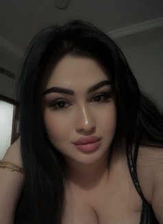 Sumaya - escort in Al Manama Photo 5 of 7