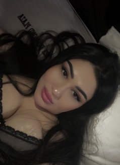 Sumaya - escort in Al Manama Photo 6 of 7