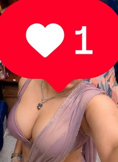Sumi - escort in New Delhi Photo 21 of 21