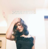 Sumi: The Bong - Transsexual escort in Pune Photo 4 of 8