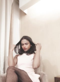 Sumi: The Bong - Transsexual escort in Pune Photo 12 of 15