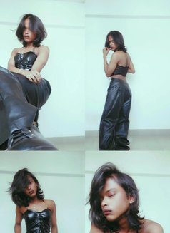 Sumi: The Bong - Transsexual escort in Pune Photo 18 of 18
