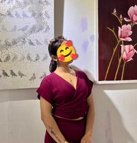 One and only hand cash service - escort in Kathmandu