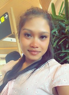 Sumina Hot Beauty Independent Girl - puta in New Delhi Photo 1 of 5