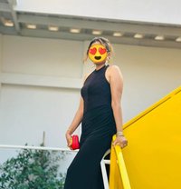 Hand cash service available - escort in Kathmandu