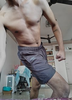 Sumit Dixit - Male escort in Mumbai Photo 5 of 5