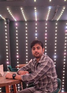 Sumit - Male escort in Kolkata Photo 3 of 10