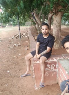 Sumit - Male escort in Kolkata Photo 4 of 10