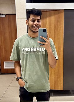 Sumit - Male escort in Bangalore Photo 2 of 2