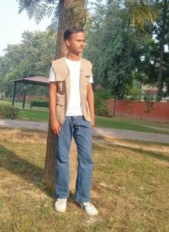 Sumit - Male escort in Chandigarh Photo 1 of 4