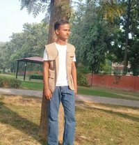 Sumit - Male escort in Chandigarh