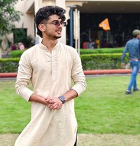Sumit - Male escort in Indore