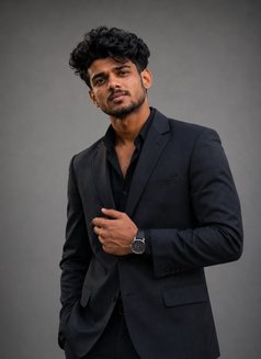 Sumit - Acompañantes masculino in Indore Photo 2 of 2