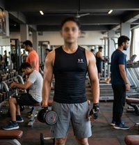 Sumit - Male escort in Mumbai