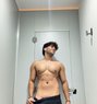 Sumit - Acompañantes masculino in Mumbai Photo 1 of 6