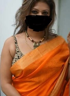 Sumita Chauhan - escort in New Delhi Photo 2 of 6