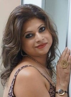 Sumita Sanyal - escort in Mumbai Photo 1 of 6