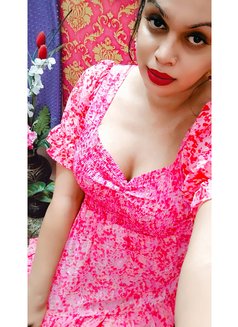 Sumitha - Transsexual escort in Chennai Photo 1 of 5