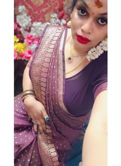 Sumitha - Transsexual escort in Chennai Photo 3 of 4