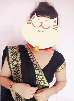 Sumitra Genuine Call Girl No Advance Han - escort in Hyderabad Photo 2 of 4