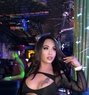 Summer Dee Smith - Transsexual escort in Dubai Photo 1 of 4