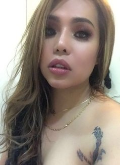 Summer Smith the Hot and Versa Ladyboy - Transsexual escort in Dubai Photo 6 of 6