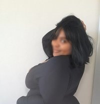 Summer - masseuse in Cape Town