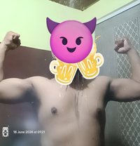 Sun - Acompañantes masculino in Guwahati