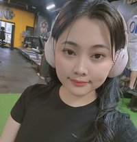 Sun 🦋 - puta in Abu Dhabi Photo 1 of 5