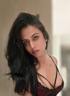 Sunaina - Acompañantes transexual in Kolkata Photo 23 of 24