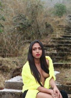 Sunaina - Transsexual escort in Kolkata Photo 25 of 26