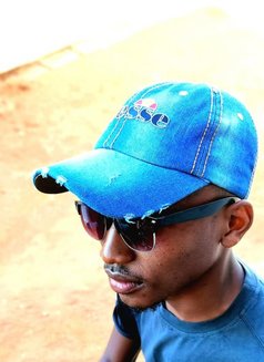 Sunday Thee Pleaser - Acompañantes masculino in Johannesburg Photo 3 of 3