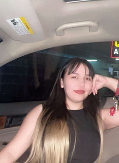 Sundy - escort in Muscat Photo 1 of 10