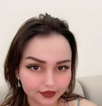 Sundy - puta in Muscat