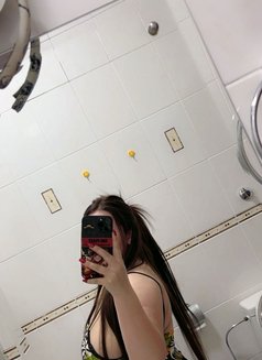 Sundy - escort in Muscat Photo 6 of 10