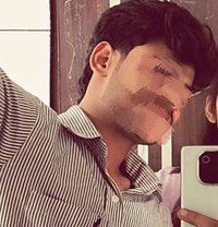 Sunil - Intérprete masculino de adultos in Gurgaon