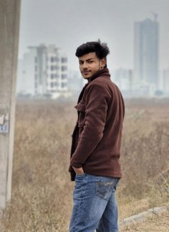 Free for U - Male adult performer in Gurgaon Photo 2 of 4
