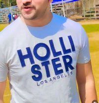 Sunil - Male escort in New Delhi