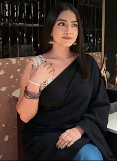 Sunita Cam Show/real Meet Available 24/7 - escort in New Delhi Photo 1 of 1