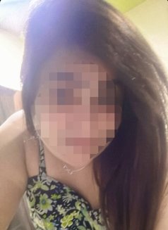 Sunita - escort in Mumbai Photo 3 of 9