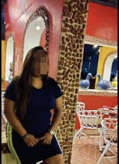 Sunita - escort in Mumbai Photo 8 of 9