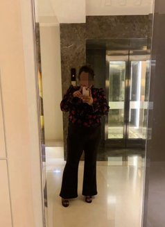 Sunita Queen!🥂 - escort in Mumbai Photo 11 of 12