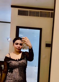 Sunita - escort in Dubai Photo 4 of 6