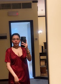 Sunita - escort in Dubai Photo 5 of 6