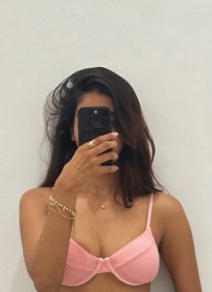 Sunita - escort in Gurgaon Photo 1 of 3